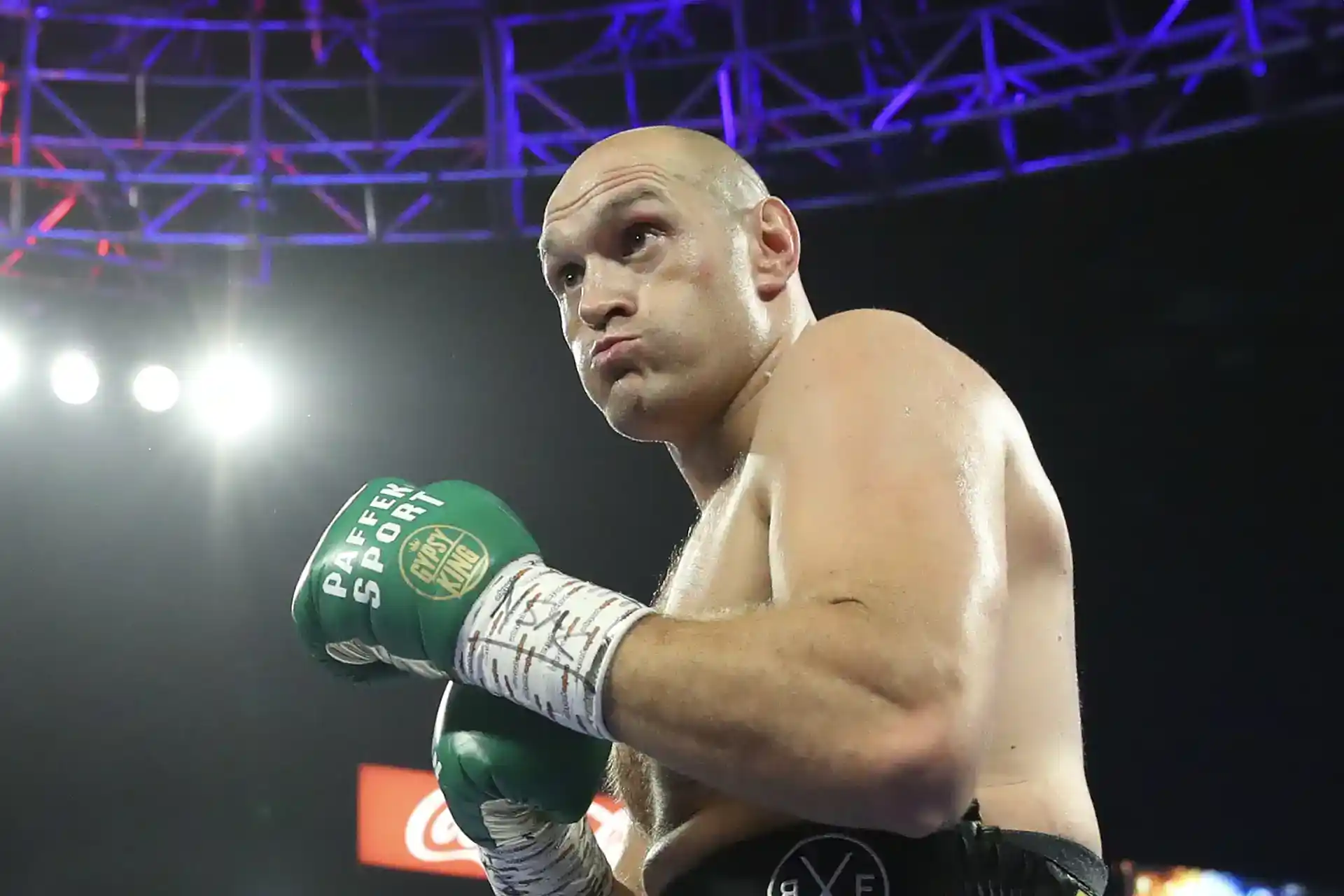 6 أسئلة كبرى قبل عودة فيوري: هل ما زال “الملك الغجري” قادرًا على القمة؟ 5 6 أسئلة كبرى قبل عودة فيوري- هل ما زال “الملك الغجري” قادرًا على القمة؟