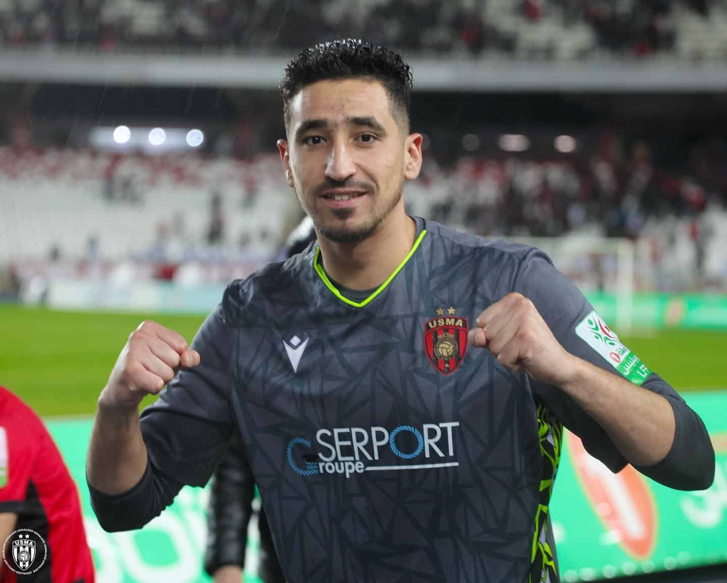 بن بوط يتألق ويقود اتحاد الجزائر إلى النهائي 5 بن بوط يتألق ويقود اتحاد الجزائر إلى النهائي