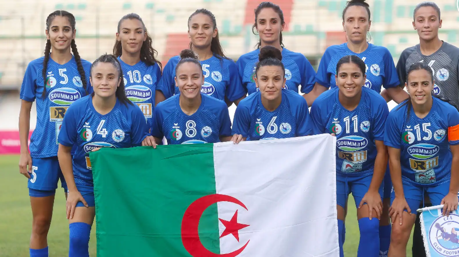 Le Président de la FIFA félicite l'Aqpo Women's Club après son titre 5 Le Président de la FIFA félicite l'Akbou Women's Club