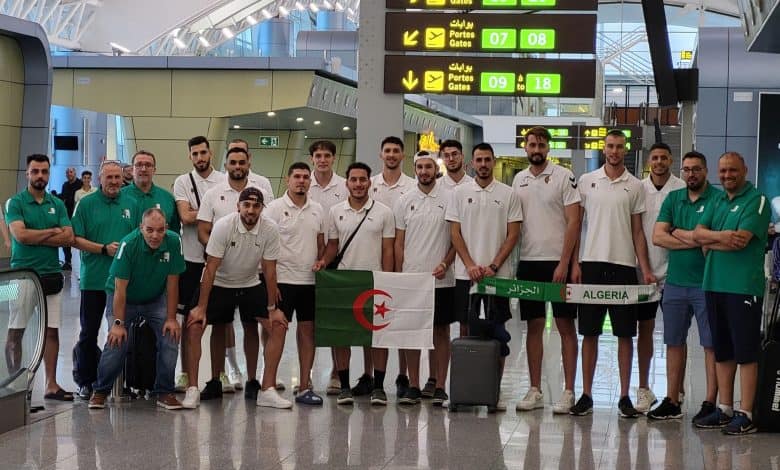 منتخب الجزائر للكرة الطائرة يعود إلى الساحة العالمية بعد 20 عاماً 5 منتخب الجزائر للكرة الطائرة يعود إلى الساحة العالمية بعد 20 عاماً