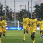 اتحاد الملاكمة العالمي يمنح نزال أوسيك وفيرهوفن وضعًا استثنائيًا