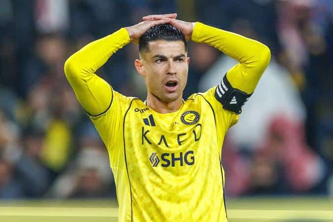 أزمة مالية تضرب النصر السعودي وتقيّد صفقاته
