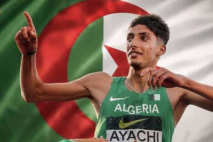 تبون يهنئ يونس عياشي بعد التتويج بذهبية الوثب العالي عالمياً 45 تبون يهنئ يونس عياشي بعد التتويج بذهبية الوثب العالي عالمياً