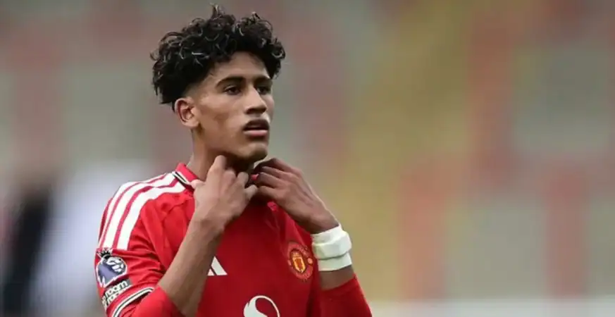 ريال مدريد يستهدف جوهرة مانشستر يونايتد الشابة