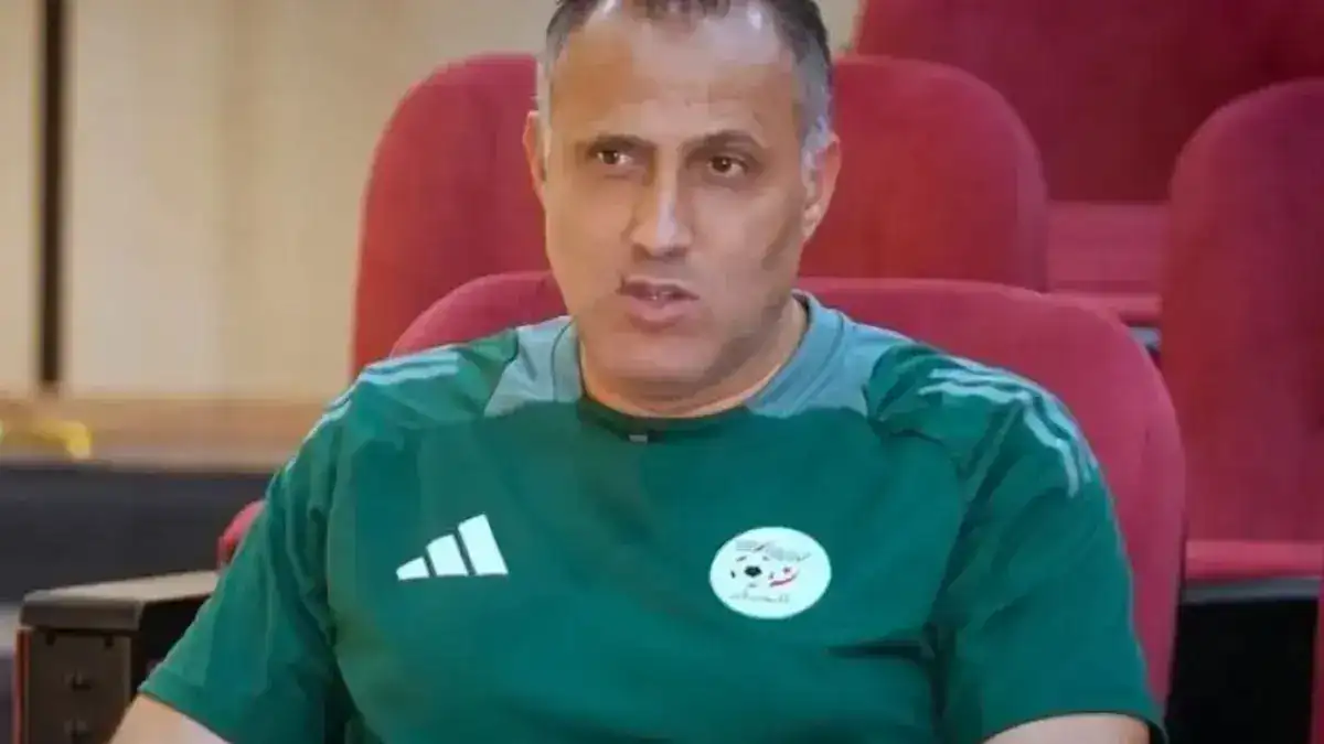 منتخب الجزائر: إبراهيم حمداني يكشف عن أول قائمة له رسمياً 45 منتخب الجزائر: إبراهيم حمداني يكشف عن أول قائمة له رسمياً