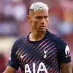 كريم زياني يستدعي 24 لاعبًا لمنتخب الأشبال