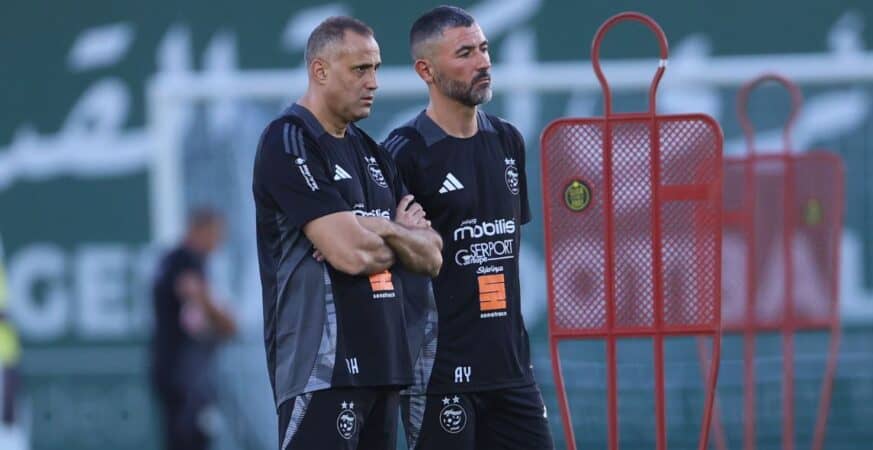 إبراهيم حمداني يفتح صفحة جديدة مع "الخضر" في تربص سيدي موسى