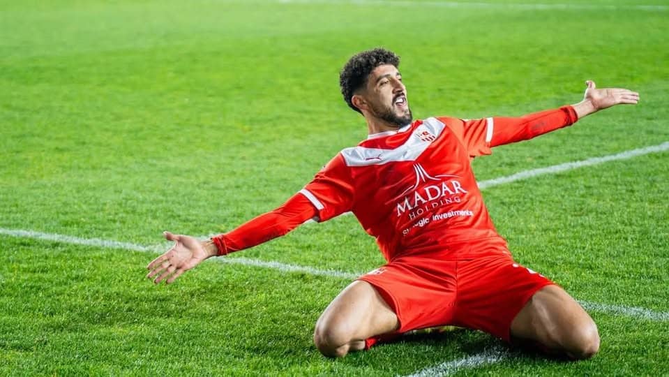 بن حمودة يسجل أسرع هدف في الجولة السابعة 5 محمد علي بن حمودة لاعب شباب بلوزداد خلال مواجهة اتحاد العاصمة في الجولة السابعة