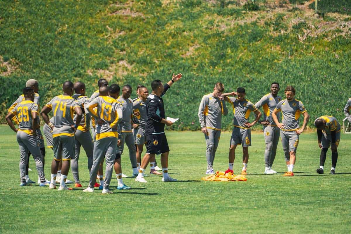 Les Chiefs, les Pirates et les Sundowns s'affrontent mardi dans le championnat sud-africain 6 Les Chiefs, les Pirates et les Sundowns s'affrontent mardi dans le championnat sud-africain 5