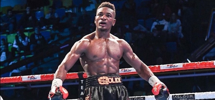 بومـاك يهاجم مبيلّي ويطالب بإعادة النزال مع مارتينيز