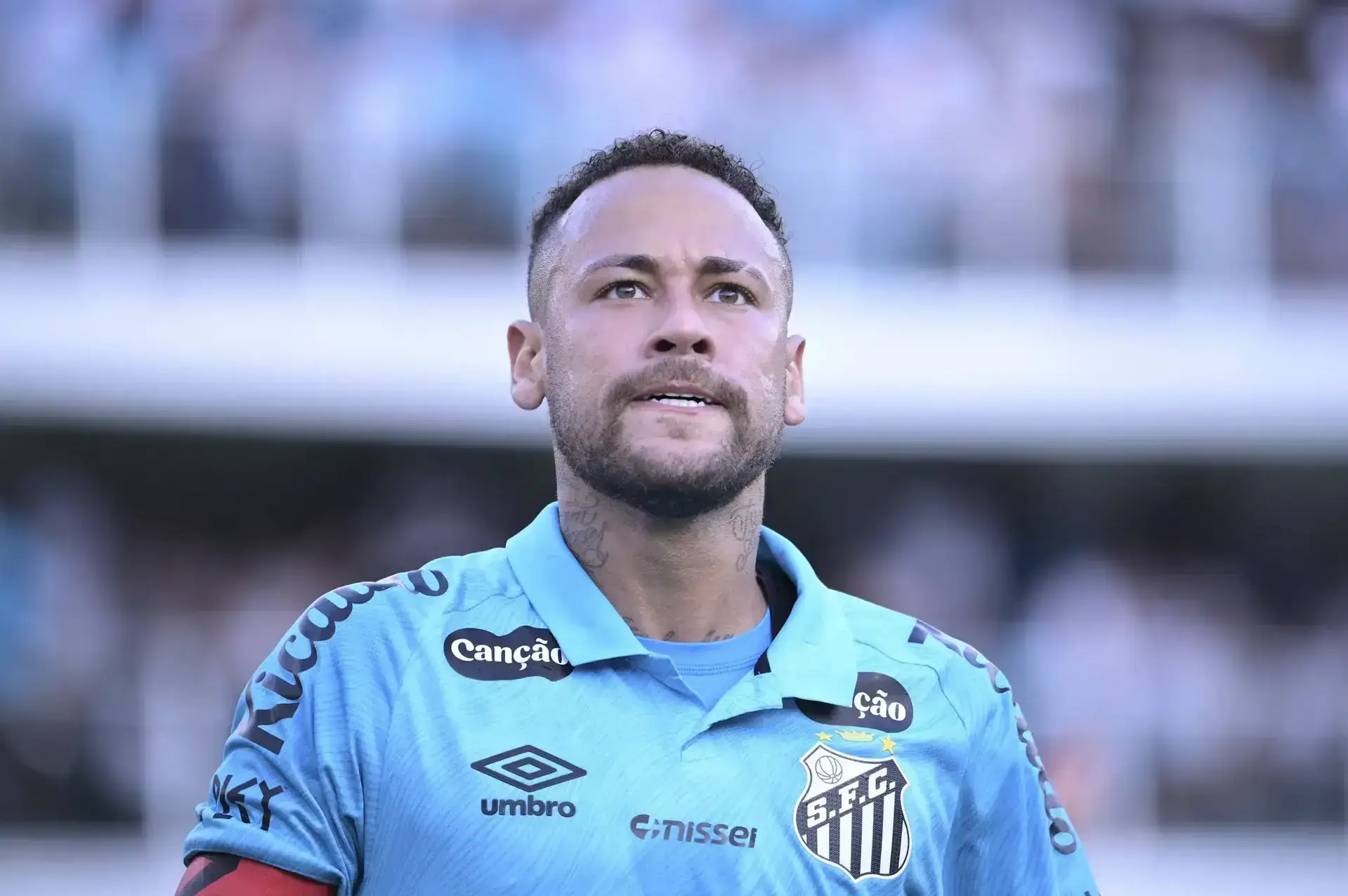 نيمار يغيب عن مباراة سانتوس بسبب مشاركته في بطولة بوكر طويلة